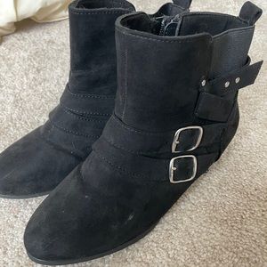 Ankle boots